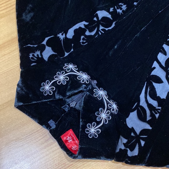 **NWOT ** Silk Velvet Long Dress Chinese Cheongsam Style Frog Button 3/4Sleeves - Picture 8 of 12